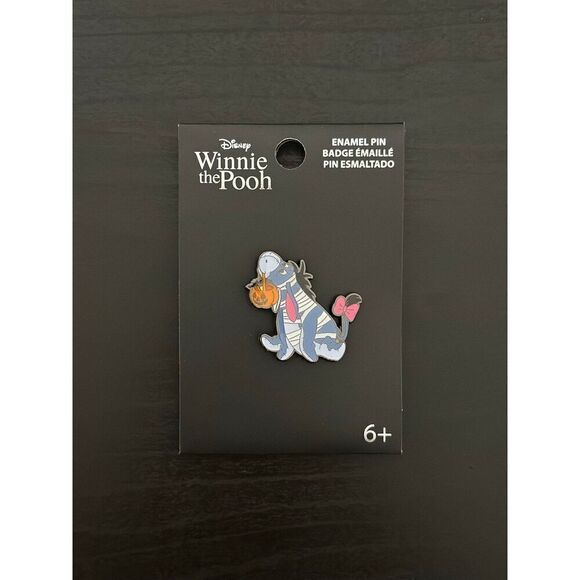 Loungefly Disney Winnie the Pooh Eeyore Mummy Costume Halloween Enamel Pin - Picture 1 of 2